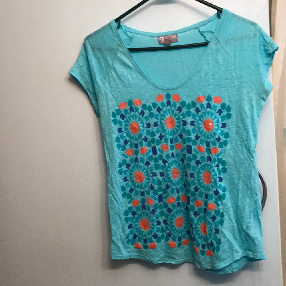A pattern shirt